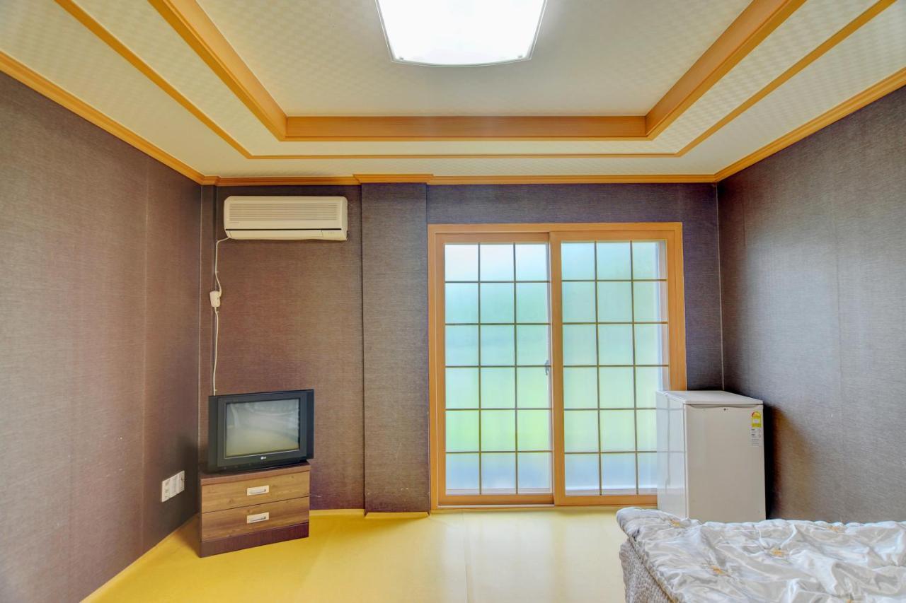 Sungbo Youth Hostel Mungyeong المظهر الخارجي الصورة