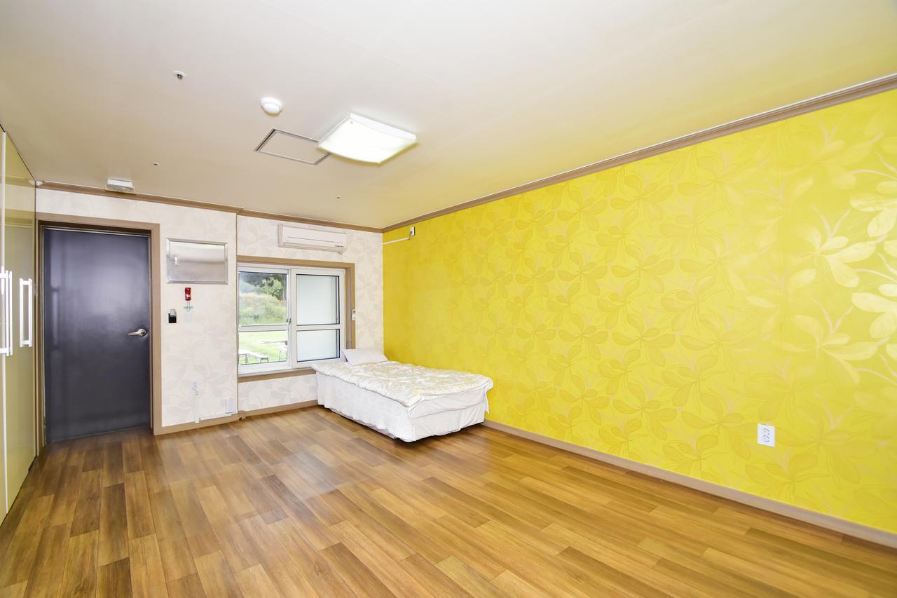 Sungbo Youth Hostel Mungyeong المظهر الخارجي الصورة