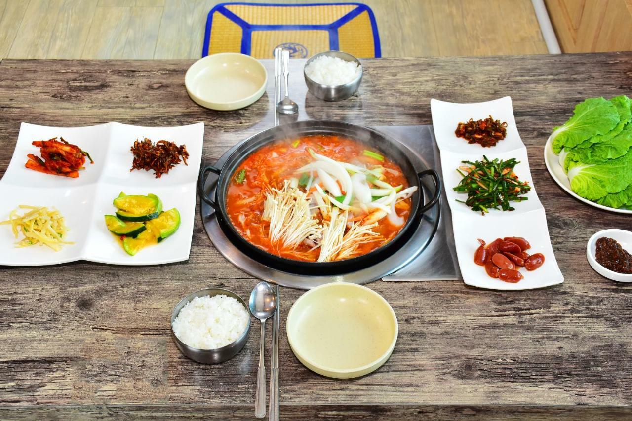 Sungbo Youth Hostel Mungyeong المظهر الخارجي الصورة