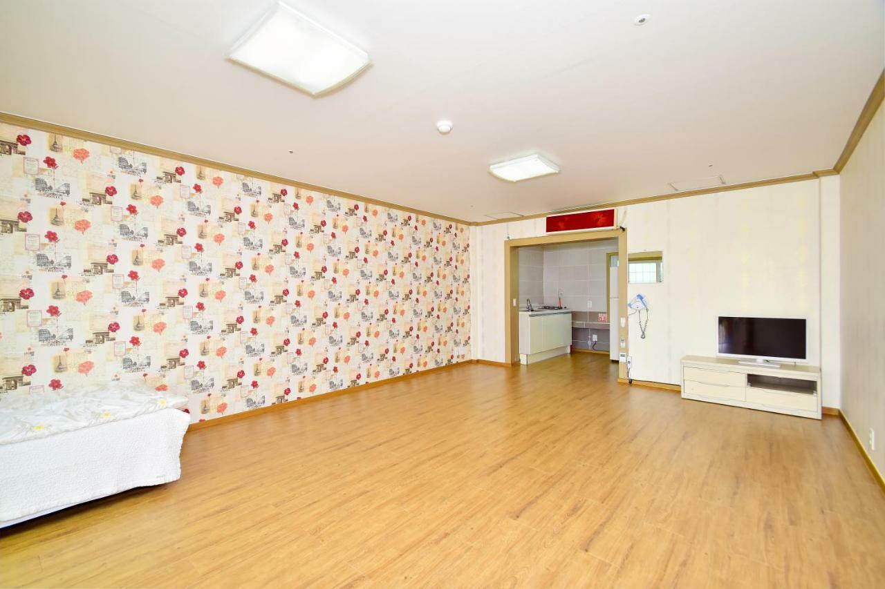 Sungbo Youth Hostel Mungyeong المظهر الخارجي الصورة